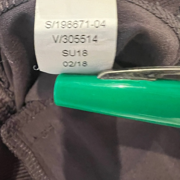 Athleta Ribbed Ankle (Brooklyn) Pant, Size 16, Charcoal - Picture 11 of 15